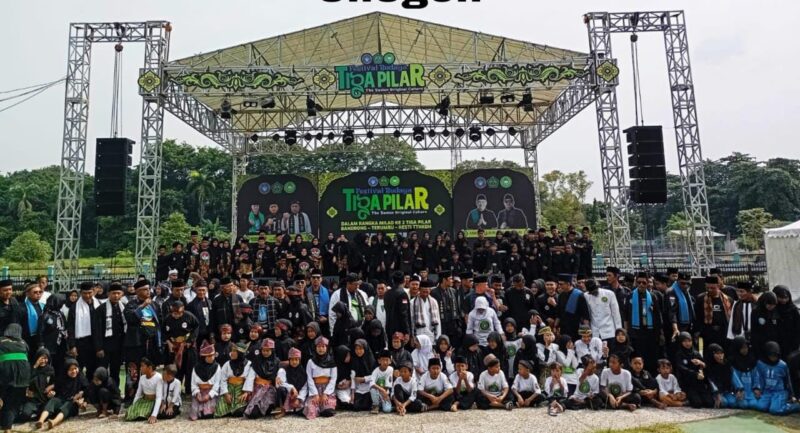 Festival Budaya Tiga Pilar yang kedua, yang berlangsung di Alun-alun Kota Ciegon Sabtu (13/07/2024)
