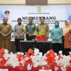  AKBP Sulastri Sukidjang S.H.S.I.K.M.M.,memainkan peran penting dalam Musyawarah Perencanaan Pembangunan (Musrenbang) Kabupaten Buru Tahun 2024 yang diadakan pada Senin, 15 Juli 2024