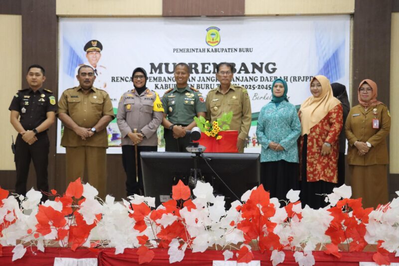  AKBP Sulastri Sukidjang S.H.S.I.K.M.M.,memainkan peran penting dalam Musyawarah Perencanaan Pembangunan (Musrenbang) Kabupaten Buru Tahun 2024 yang diadakan pada Senin, 15 Juli 2024