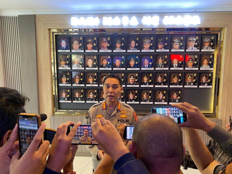 Kabid Humas Polda Jabar, Kombes Pol Jules Abraham Abast, S.I.K. 