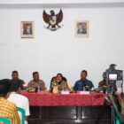 Kapolresta Cirebon, Kombes Pol Sumarni, S.I.K, S.H, M.H, menggelar sambang kamtibmas di Desa Kanci Kulon, Kecamatan Astanajapura, Kabupaten Cirebon