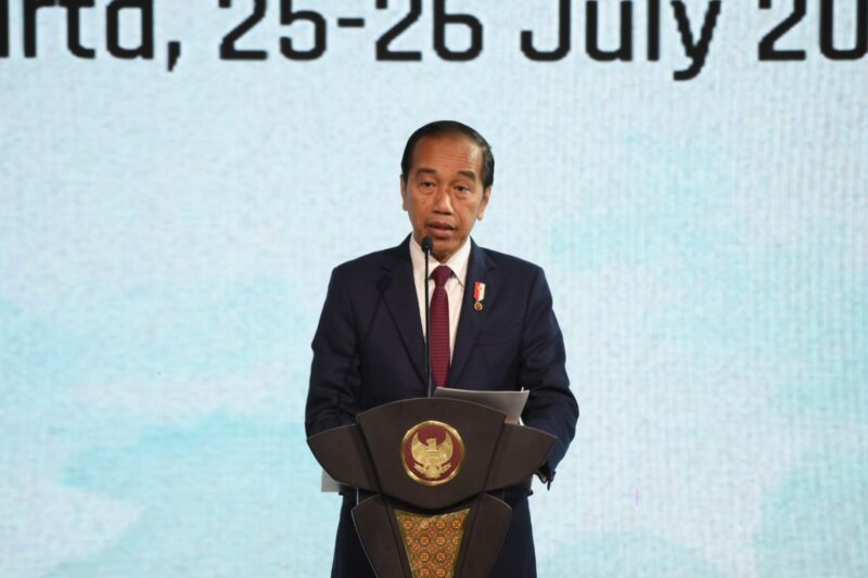 Presiden Joko Widodo secara resmi membuka Sidang Kedua Indonesia Pacific Parliamentary Partnership (IPPP) 2024 yang digelar di Hotel Fairmont, Jakarta, pada Kamis, 25 Juli 2024. Foto: BPMI Setpres/Muchlis Jr