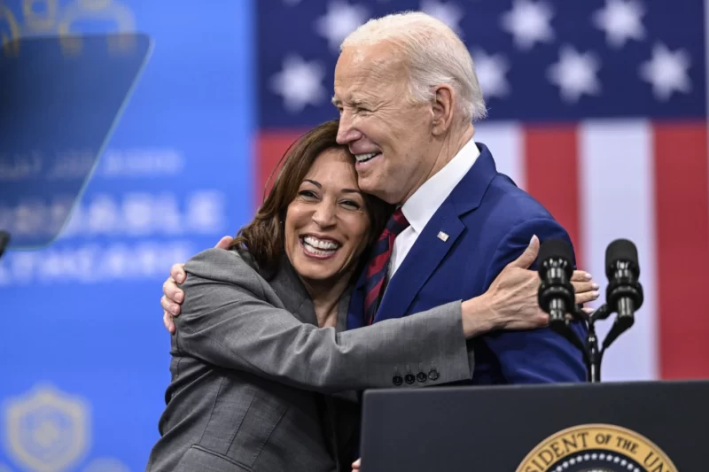BIden & Kamala Harris, FOTO - APnews