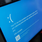 Masalah berasal dari update yang dikeluarkan oleh perusahaan keamanan siber CrowdStrike dan mempengaruhi komputer yang menjalankan Microsoft Windows