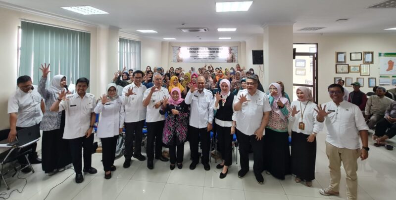 Kegiatan Sosialisasi dihadiri oleh sekitar 135 orang, terdiri dari TP. PKK Kota, TP. PKK Kecamatan Cimahi Utara, TP. PKK Kelurahan Cipageran, LPM, Karang Taruna, tokoh agama, tokoh masyarakat, Ketua RW dan RT di wilayah RW 15 Kelurahan Cipageran, para kader, serta 50 orang kepala keluarga binaan