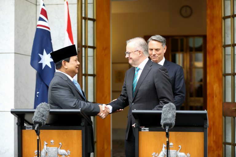 Menteri Pertahanan Republik Indonesia, Prabowo Subianto, mengadakan pertemuan bilateral dengan Perdana Menteri Australia, Anthony Albanese MP, serta Wakil Perdana Menteri dan Menteri Pertahanan Australia, Richard Marles MP, pada Selasa (20/8) di Canberra