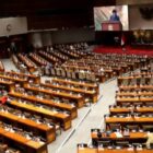 Rapat Paripurna, Revisi UU Pilkada Batal DPR ikuti putusan MK