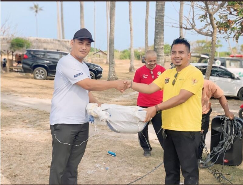 UPTD Puskesmas Parungsari, Kecamatan Wanasalam, Kabupaten Lebak, Banten, menggelar berbagai perlombaan hiburan rakyat