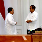 Dalam rapat tersebut, Presiden Jokowi menekankan bahwa dalam rencana RAPBN 2025 harus dapat mengakomodasi program pemerintah ke depan. Foto: Biro Humas Setjen Kemhan