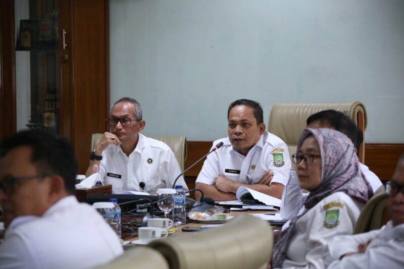 Dr. Nurdin, menekankan bahwa rapat ini merupakan langkah penting untuk memastikan pelaksanaan MBG berjalan lancar dan efektif
