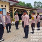 Personil Polsek Curugbitung Polres Lebak mengawali dan mengakhiri tugas Piket Jaga Mako dengan melaksanakan apel serah terima tugas dan tanggung jawab piket jaga, bertempat di halaman Mako Polsek Curugbitung, Kabupaten Lebak, Provinsi Banten, pada hari Sabtu (3/8/2024)