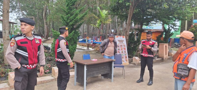 Patroli dan pengamanan ini dipimpin langsung oleh Kasat Pam Obvit Polres Humbahas, AKP J. Sitinjak. Sasaran utama dari kegiatan ini adalah objek wisata Sipinsur yang terletak di Desa Pearung, Kecamatan Paranginan