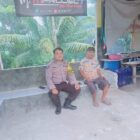 Bhabinkamtibmas Polsek Cilograng mengadakan kegiatan sambang dan silaturahmi kepada warga, pemuda, serta tokoh agama di Desa Lebak Tipar