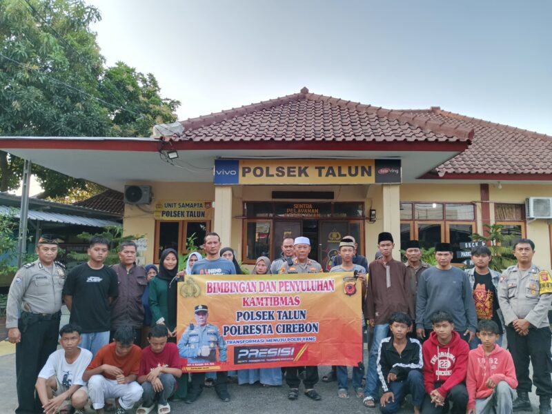 Sejumlah pelajar yang diduga akan melakukan tawuran di atas fly over Desa Cempaka, Kecamatan Talun, Kabupaten Cirebon, berhasil digagalkan oleh pihak kepolisian. Berdasarkan informasi dari masyarakat