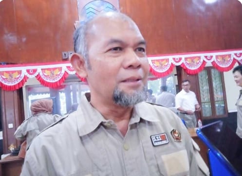Sekretaris DPRD Kota Cimahi, H. Totong Solehudin, memberikan klarifikasi terkait isu yang menjadi perhatian publik