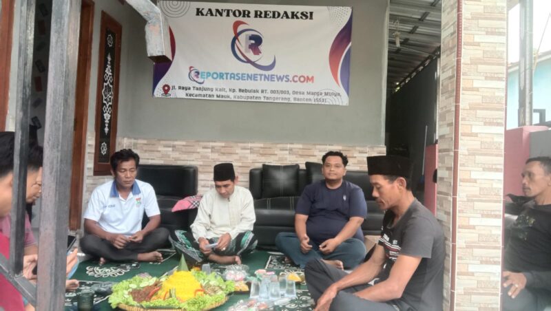 Media Online Reportasenetnews.com mengadakan syukuran sekaligus silaturahmi untuk meresmikan kantor redaksi barunya yang berlokasi di Kampung Bebulak, RT 003/003, Desa Marga Mulya, Kecamatan Mauk, Kabupaten Tangerang, pada Sabtu, 24 Agustus 2024