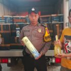 Polresta Cirebon berhasil menggagalkan pengiriman ribuan botol minuman keras (miras)