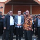 Mantan Bupati Pertama kali terpilih dan menjabat  selama dua periode di Kabupaten Humbang Hasundutan (Humbahas) Drs Maddin Sihombing MSi bersama istri Anni Rosma Napitupulu hadiri deklarasi pasangan bakal calon (paslon) Bupati/Wakil Bupati Humbahas Dr Oloan Paniaran Nababan SH MH dan Yunita Rebeka Marbun SH, MAP