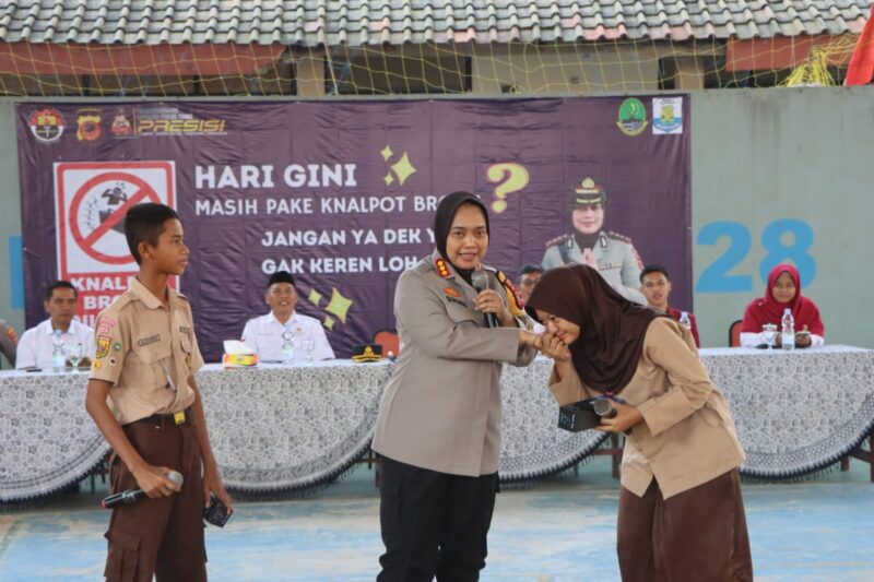 Pada hari Rabu (28/8/2024), Polresta Cirebon mengadakan penyuluhan yang sangat berkesan di SMAN 1 Palimanan, Kecamatan Palimanan, Kabupaten Cirebon