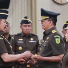Pada hari Kamis, 29 Agustus 2024, Jaksa Agung ST Burhanuddin memimpin upacara pelantikan dan pengambilan sumpah jabatan serta serah terima jabatan Kepala Kejaksaan Tinggi dan Pejabat Eselon II di lingkungan Kejaksaan Agung, Jakarta