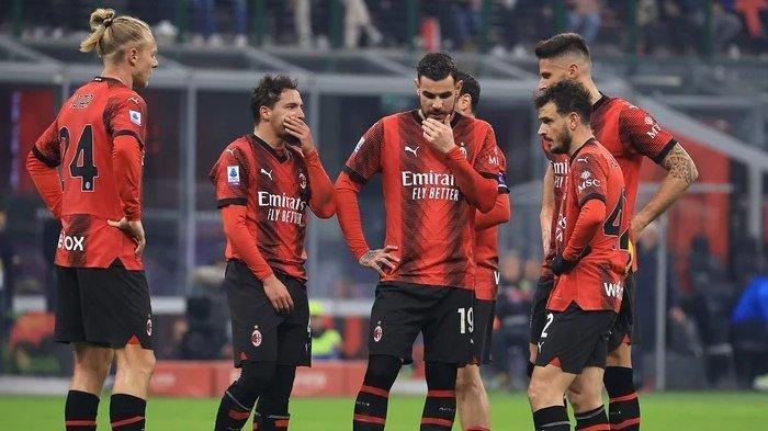 AC Milan harus menelan pil pahit setelah mengalami kekalahan mengejutkan 1-2 dari tim promosi Parma pada pertandingan Liga Italia yang berlangsung di Stadio Ennio Tardini, Parma