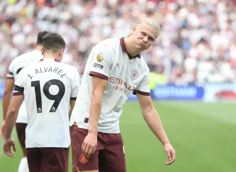 Liga Inggris kembali memanas di pekan ke-3 dengan laga menarik antara West Ham United dan Manchester City, yang dijadwalkan kick-off Sabtu, 31 Agustus 2024, pukul 23.30 WIB di Stadion London