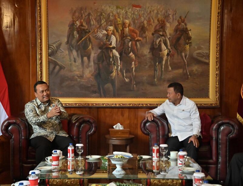 Dalam sambutan Menhan Prabowo yang dibacakan oleh Wamenhan, disampaikan bahwa Kementerian Pertahanan kembali mendapatkan predikat Wajar Tanpa Pengecualian (WTP) untuk Laporan Keuangan Tahun 2023. Ini adalah pencapaian yang ke-6 secara berturut-turut sejak tahun 2018, Foto: Biro Humas Setjen Kemhan
