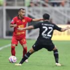 Aksi Riko Simanjuntak dalam laga BRI Liga 1 2024/2025 Persija Jakarta vs Barito Putera