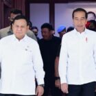 Presiden terpilih Prabowo Subianto menepis isu yang menyebutkan bahwa hubungan antara dirinya dengan Presiden Joko Widodo (Jokowi) mengalami keretakan