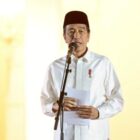 Presiden Joko Widodo menghadiri acara zikir dan doa kebangsaan yang diselenggarakan di halaman Istana Merdeka, Jakarta, pada Kamis, 1 Agustus 2024. Foto: BPMI Setpres/Muchlis Jr