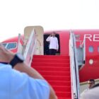 Presiden Joko Widodo bertolak menuju Provinsi Jawa Tengah (Jateng), pada Rabu, 7 Agustus 2024, dalam rangka kunjungan kerja melalui Pangkalan TNI AU Halim Perdanakusuma Jakarta. Foto: BPMI Setpres/Muchlis Jr