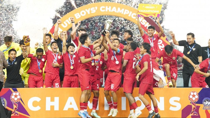 Timnas Indonesia U-19 berhasil menaklukkan Thailand U-19 dengan skor 1-0 di laga final Piala AFF U-19. Hasil itu mengantarkan Indonesia juara Piala AFF U-19 edisi 2024. (Dok. PSSI)