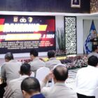 Kepala Kepolisian Daerah Jawa Barat, Irjen Pol. Dr. Akhmad Wiyagus, S.I.K., M.Si., M.M, bersama Wakapolda Jabar, Dir Reskrimum, dan Pejabat Utama Polda Jabar, melaksanakan Rapat Kerja Teknis (Rakernis) Fungsi Reserse Kriminal Umum (Reskrimum) Tahun Anggaran 2024