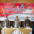 Wakapolresta Bandung, AKBP Dr. Maruly Pardede, secara resmi membuka Forum Silaturahmi Kamtibmas (FSK) pada Kamis, 5 September 2024, di aula Rumah Makan Panyaungan, Kecamatan Banjaran, Kabupaten Bandung