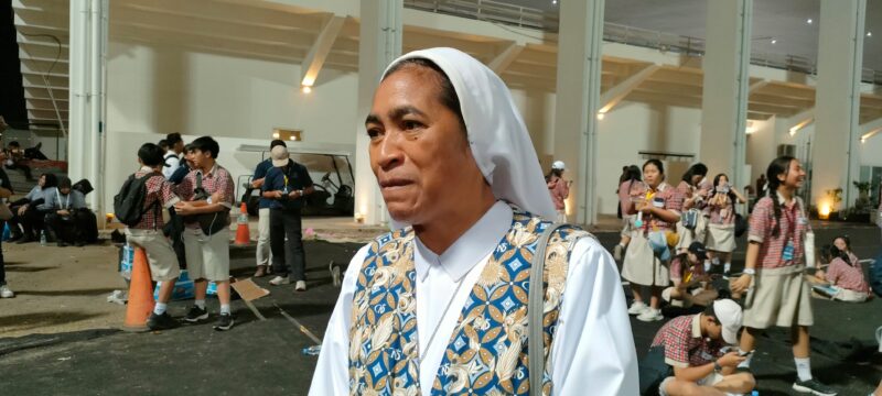 Sister Maria memberikan apresiasi tinggi kepada Polri atas kerja keras mereka dalam menjaga keamanan selama kunjungan Paus Fransiskus