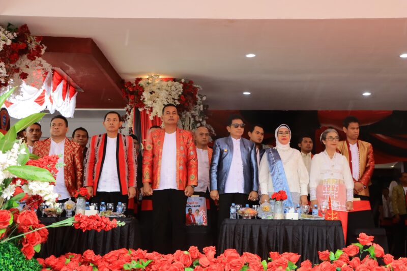 Wakil Kepala Kepolisian Daerah (Wakapolda) Maluku, Brigjen Pol Samudi S.Ik., M.H, menghadiri upacara peringatan Hari Ulang Tahun (HUT) ke-449 Kota Ambon yang berlangsung di Lapangan Merdeka