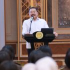 Jaksa Agung Republik Indonesia, ST Burhanuddin, dengan tegas menyampaikan kepada seluruh insan Adhyaksa bahwa selama lima tahun terakhir, Kejaksaan telah berhasil membangun kepercayaan publik sebagai lembaga penegak hukum paling kredibel