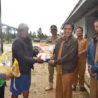 Bupati Humbang Hasundutan, melalui Staf Ahli Bidang Pemerintahan Hukum dan Politik Rommel Silaban, SH, secara resmi membuka Gerakan Pangan Murah di Balerong Terminal Doloksanggul