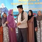 H. Mukhlisin, Anggota DPRD Kota Cimahi dari Partai NasDem, bersama istrinya Hj. Neneng Sundari merayakan 45 tahun perjalanan rumah tangga mereka dalam sebuah acara syukuran bertajuk Tasyakur Bin Ni’mah