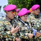 TNI Angkatan Laut (AL) merayakan ulang tahun ke-79 dengan penuh semangat di atas kapal perang KRI Radjiman Widyodiningrat-992, Selasa (10/9/2024)