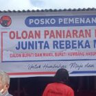 Tim pemenangan pasangan Oloan-Rebekka berhasil mengakhiri keterisolasian jaringan internet di Desa Sanggaran II, Kecamatan Onan Ganjang, Kabupaten Humbang Hasundutan