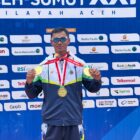 Briptu Denri sukses menyabet tiga medali emas sekaligus pada cabang olahraga dayung rowing, sebuah prestasi yang tidak hanya mengharumkan nama provinsi Jawa Barat, tetapi juga institusi Polri yang diwakilinya