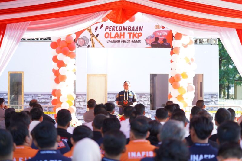 Polda Jawa Barat mengadakan perlombaan olah tempat kejadian perkara (TKP) antar Polres jajaran, yang berlangsung di lapangan apel Polda Jabar selama tiga hari, mulai dari Selasa, 17 September hingga 19 September 2024