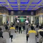 Bertempat di aula Dit Lantas Polda Jawa Barat, Wakapolda Jabar Brigjen Pol Bariza Sulfi resmi membuka kegiatan Pelayanan Kesehatan secara Holistik yang digelar oleh Tim Holistik Polda Jabar.