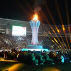 enutupan Pekan Olahraga Nasional (PON) XXI Aceh-Sumut berlangsung meriah, sukses, dan aman di Stadion Utama Sumatera Utara. Acara ini menandai akhir dari kompetisi olahraga bergengsi yang diikuti ribuan atlet dari seluruh penjuru Indonesia
