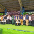 Pasangan calon Wali Kota dan Wakil Wali Kota Tangerang mengikuti Deklarasi Kampanye Damai setelah pengundian nomor urut dalam Pilkada Serentak 2024. Deklarasi ini dihadiri oleh Forum Komunikasi Pimpinan Daerah (Forkopimda) Kota Tangerang, pimpinan KPU, Bawaslu, serta ratusan simpatisan dari masing-masing pasangan calon
