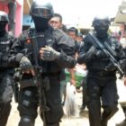 Densus 88 akan terus menggali lebih dalam informasi dari para tersangka terkait barang-barang yang mereka gunakan, serta kemungkinan adanya kaitan lain dengan aksi teror