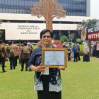SMP Santa Maria Kota Cirebon kembali mencatatkan prestasi membanggakan dengan meraih Penghargaan Sekolah Adiwiyata Tingkat Nasional Tahun 2024