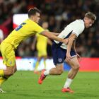 Dua tim yang berada tepat di atas zona degradasi Liga Primer Inggris, Ipswich Town dan Everton, akan saling berhadapan dalam pertandingan krusial pada Sabtu malam ini. Kick-off dijadwalkan pukul 21.00 WIB