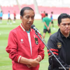 Presiden Joko Widodo meminta tim nasional sepak bola Indonesia untuk tetap bersemangat dan tidak patah semangat meskipun kalah tipis dengan skor 1-2 dari China dalam laga putaran ketiga kualifikasi Piala Dunia 2026 zona Asia Grup C yang digelar di Stadion Sepak Bola Pemuda Qingdao, Selasa (15/10)